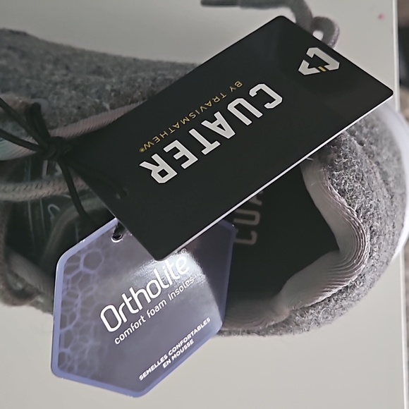 Cuater by Travis matthew shoes size 8 - NEW - Picture 4 of 5